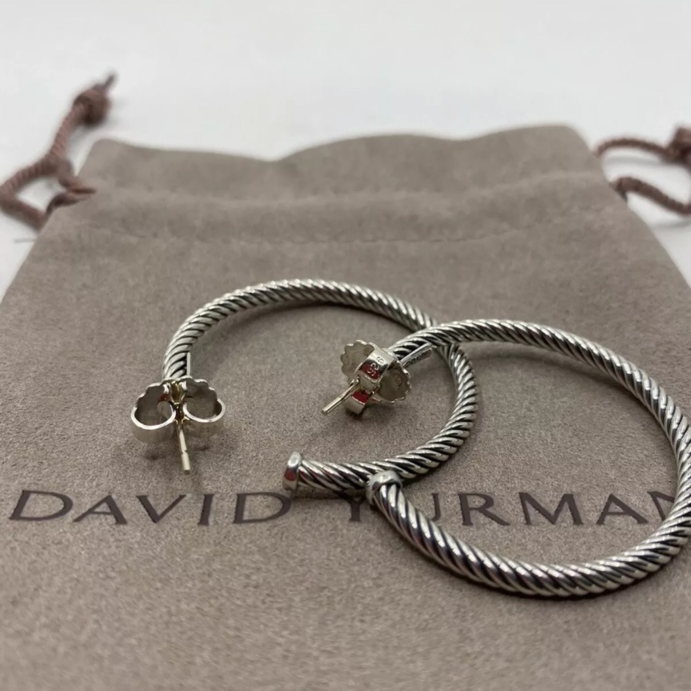 David Yurman Medium Cable Hoop Earrings 1.5" - Picture 5 of 11
